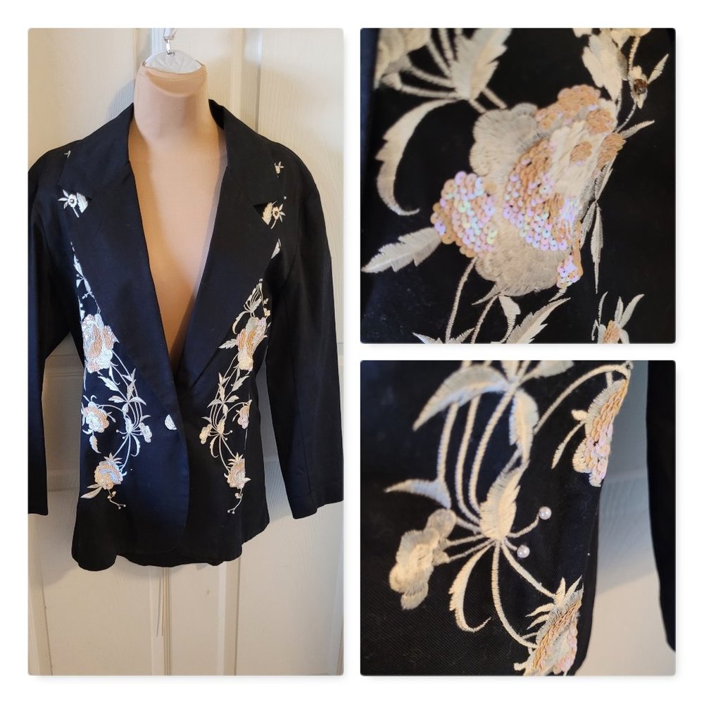 Black embroidered sequinned blazer